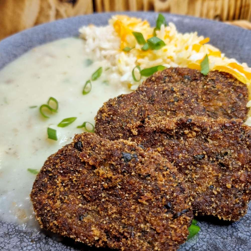 nuggets veg, arroz e purê de batata doce rústico