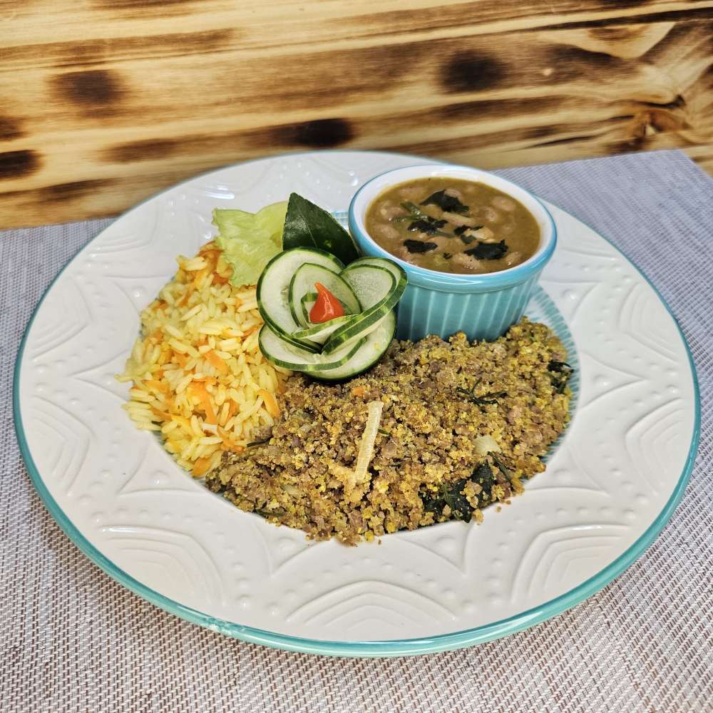 paçoca de sol, feijão carioca e arroz